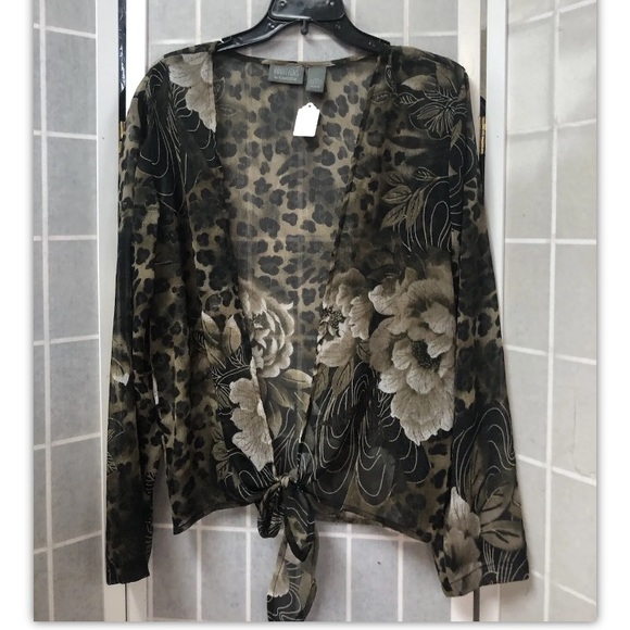 Additions by Chico’s,Woman’s, Cover Dress,Size 0.: - Picture 3 of 8